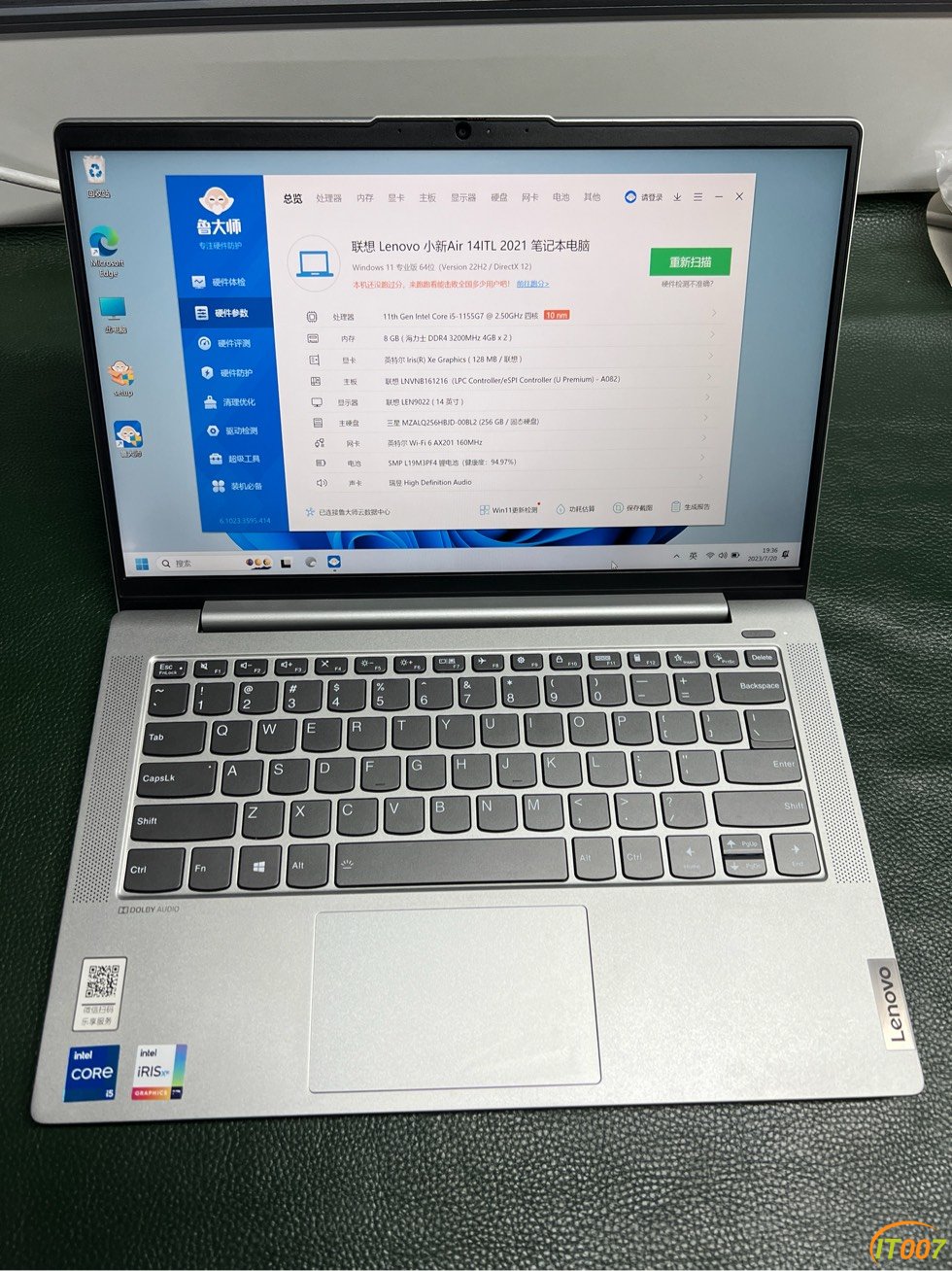 232521ybv62rgtbxbrbrqr.jpg