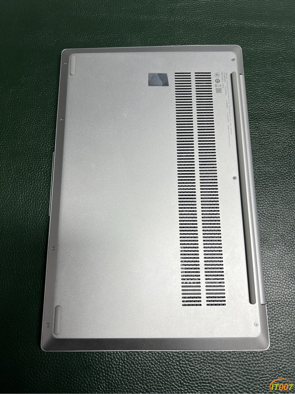 232527ai4w56ogn2yg5r24.jpg