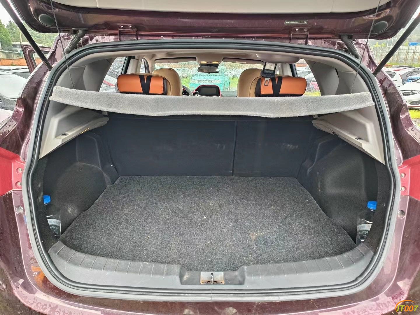 165723jz8n98kxal8to59o.JPG