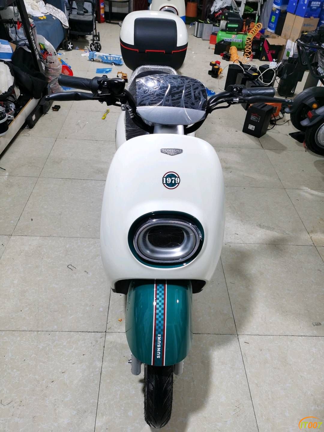 200331w90atbb5grxe33y3.jpg