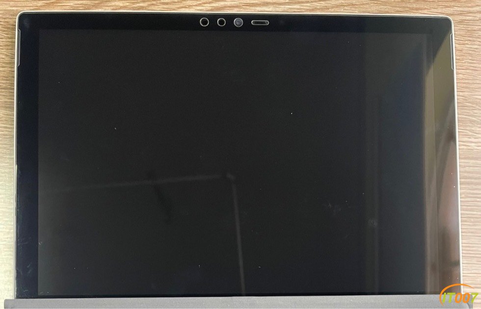 233129eb5asmsq5uurkkuh.jpg