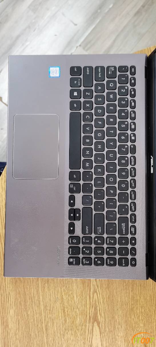 143240si3bw0uiiji909ue.jpg