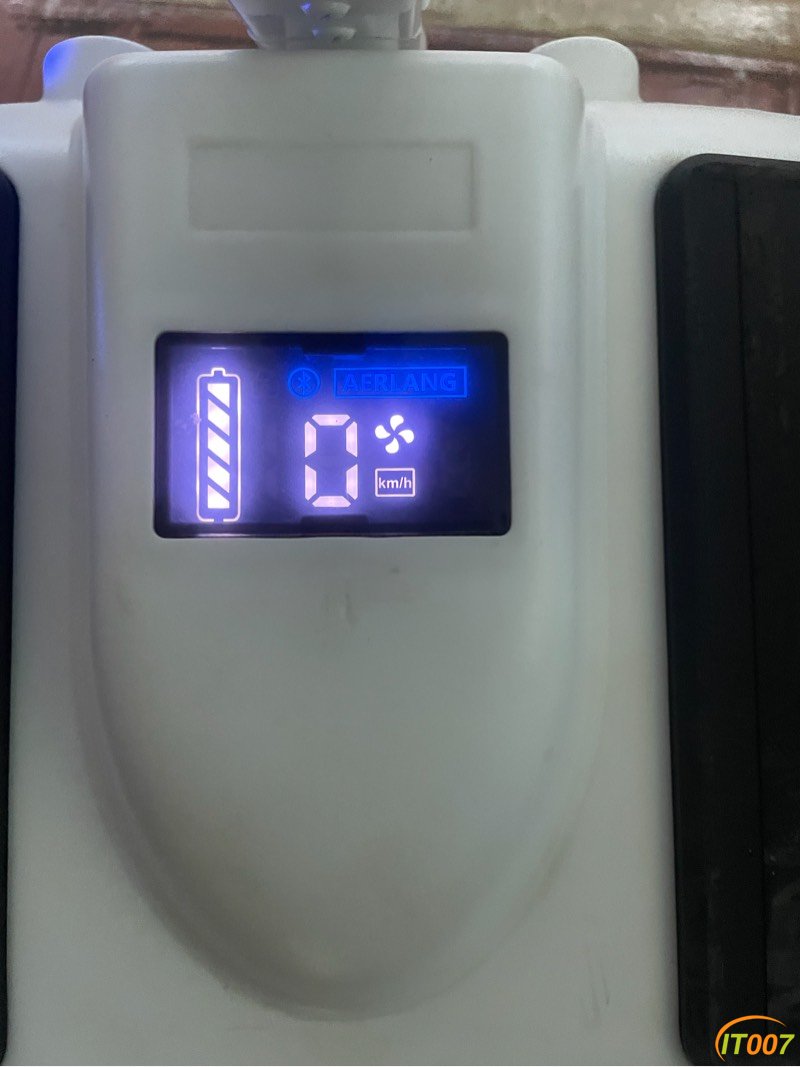 205409jiiak7jffrz3gfa7.jpg