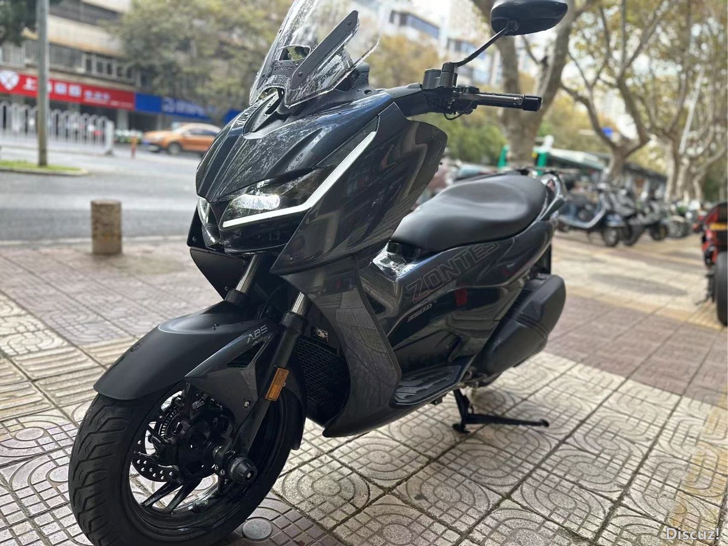 152808vxua41yi8yu4p28p.JPG