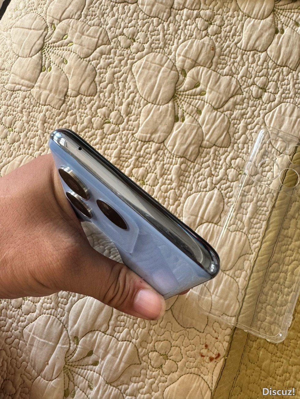 093050zhc3hwhhw0gfdw0h.jpg