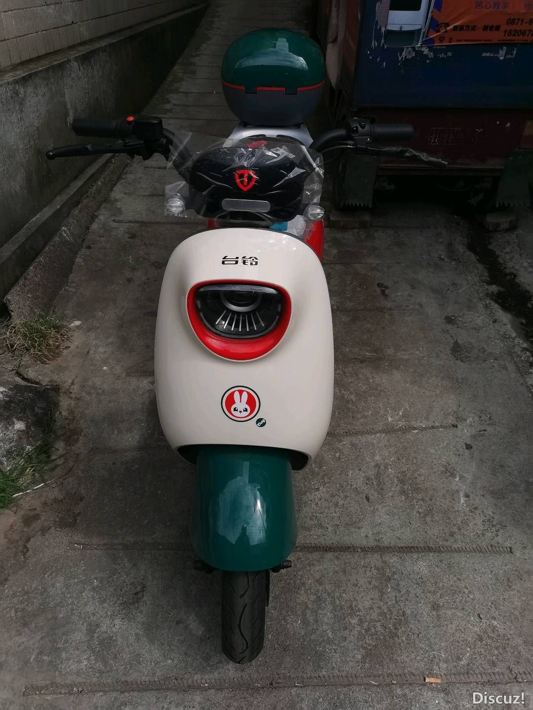 215918juhhfoz61jf7uo6m.jpg