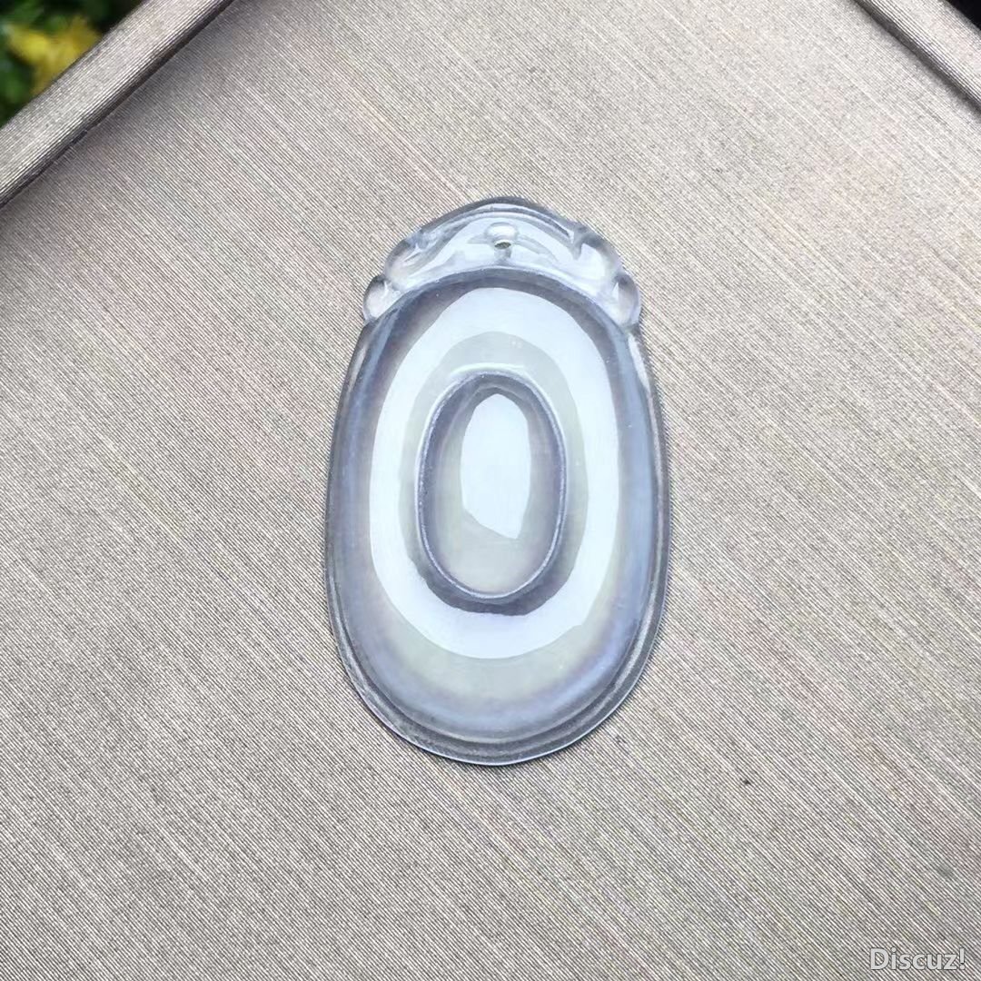 152306ev9pyf7syg90s7fd.jpg