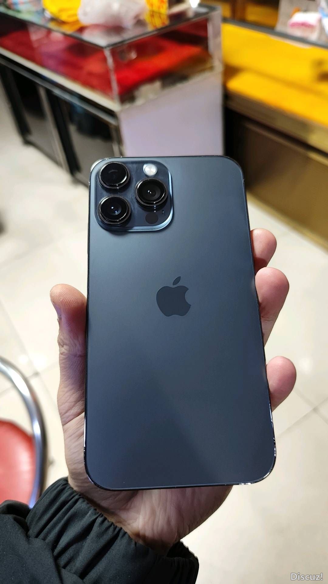 145827d09p6mac7z00cip2.jpg