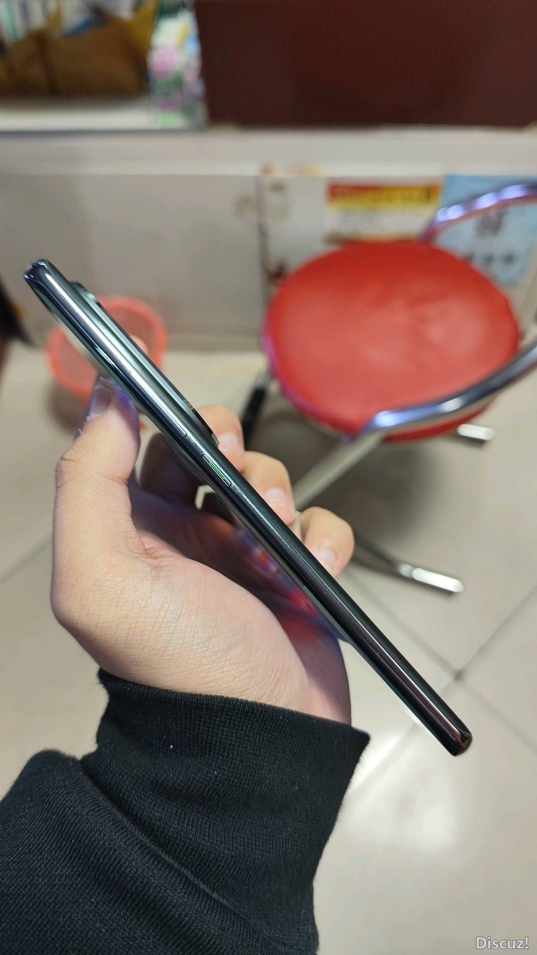 214332x03y1112pu0fvuyp.jpg