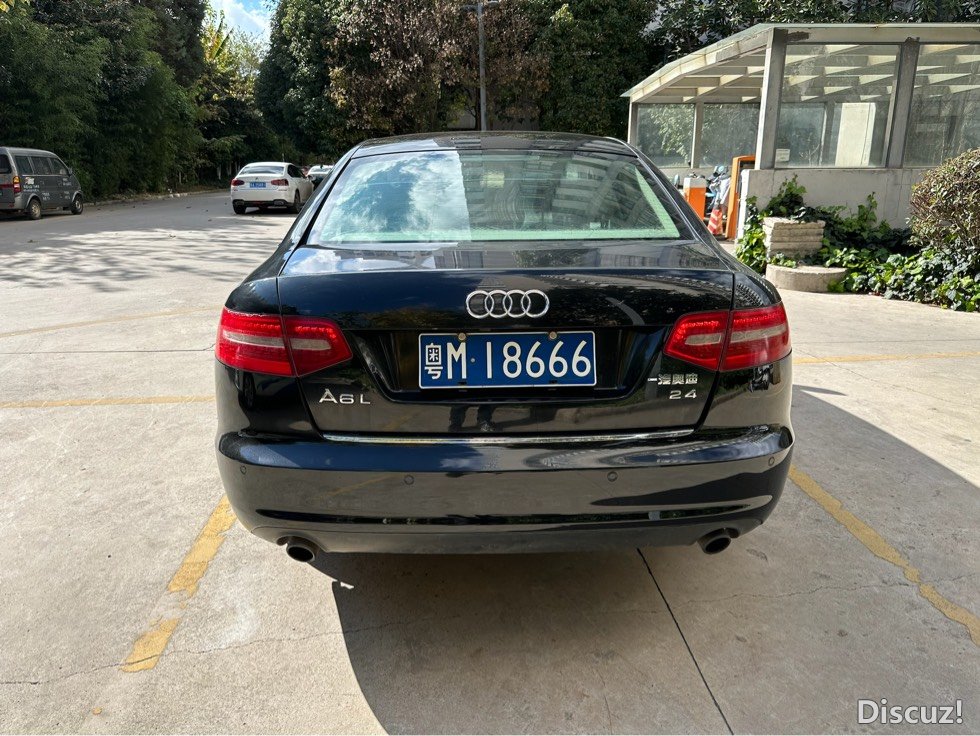 172800qwc61115rhhuvh95.jpg