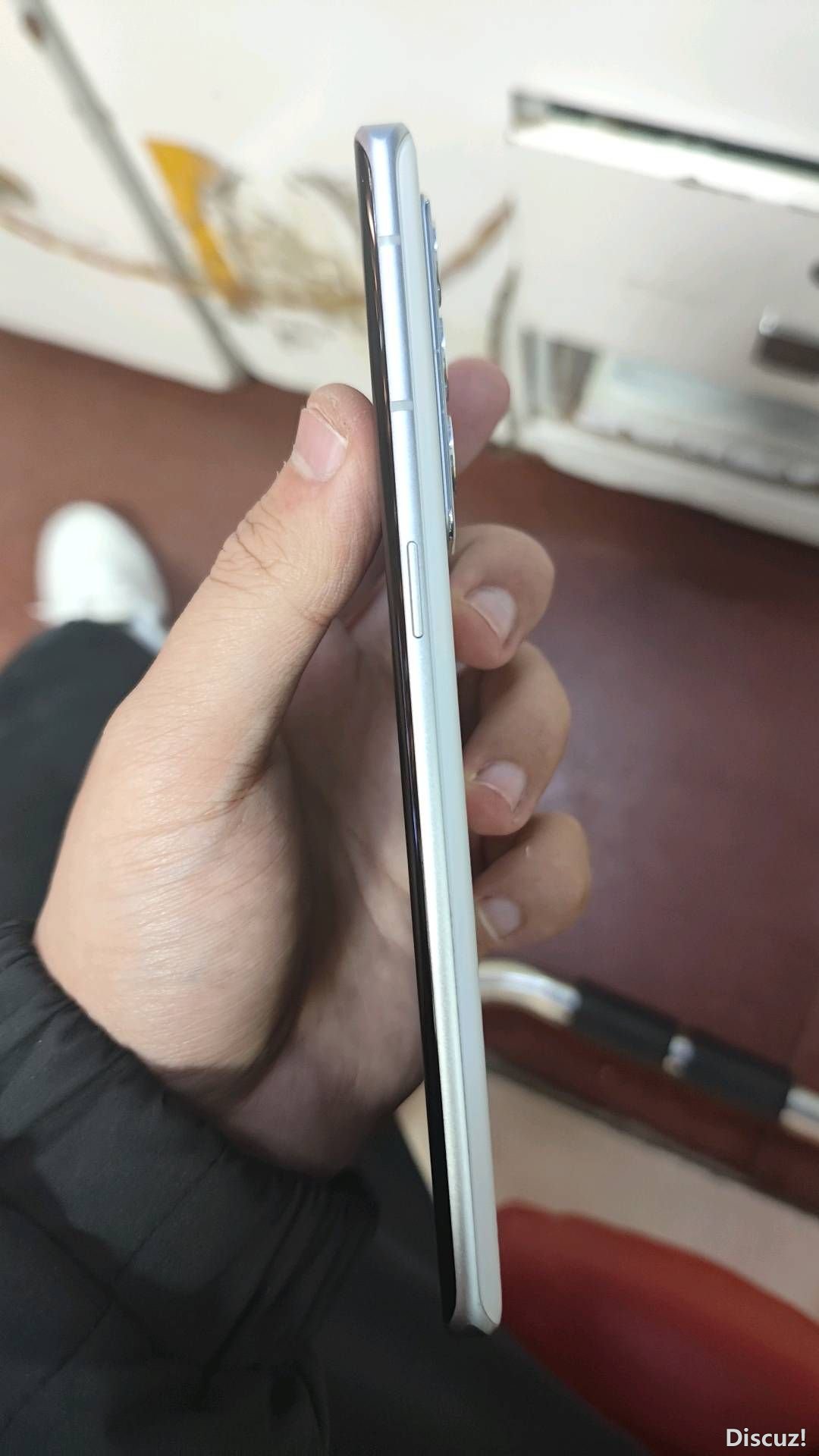 194107os11ymhv9ycdste9.jpg