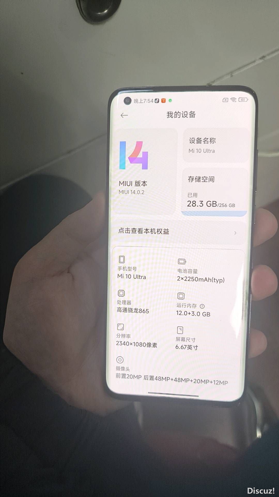 195827lg8g5is0ziqg3s0m.jpg