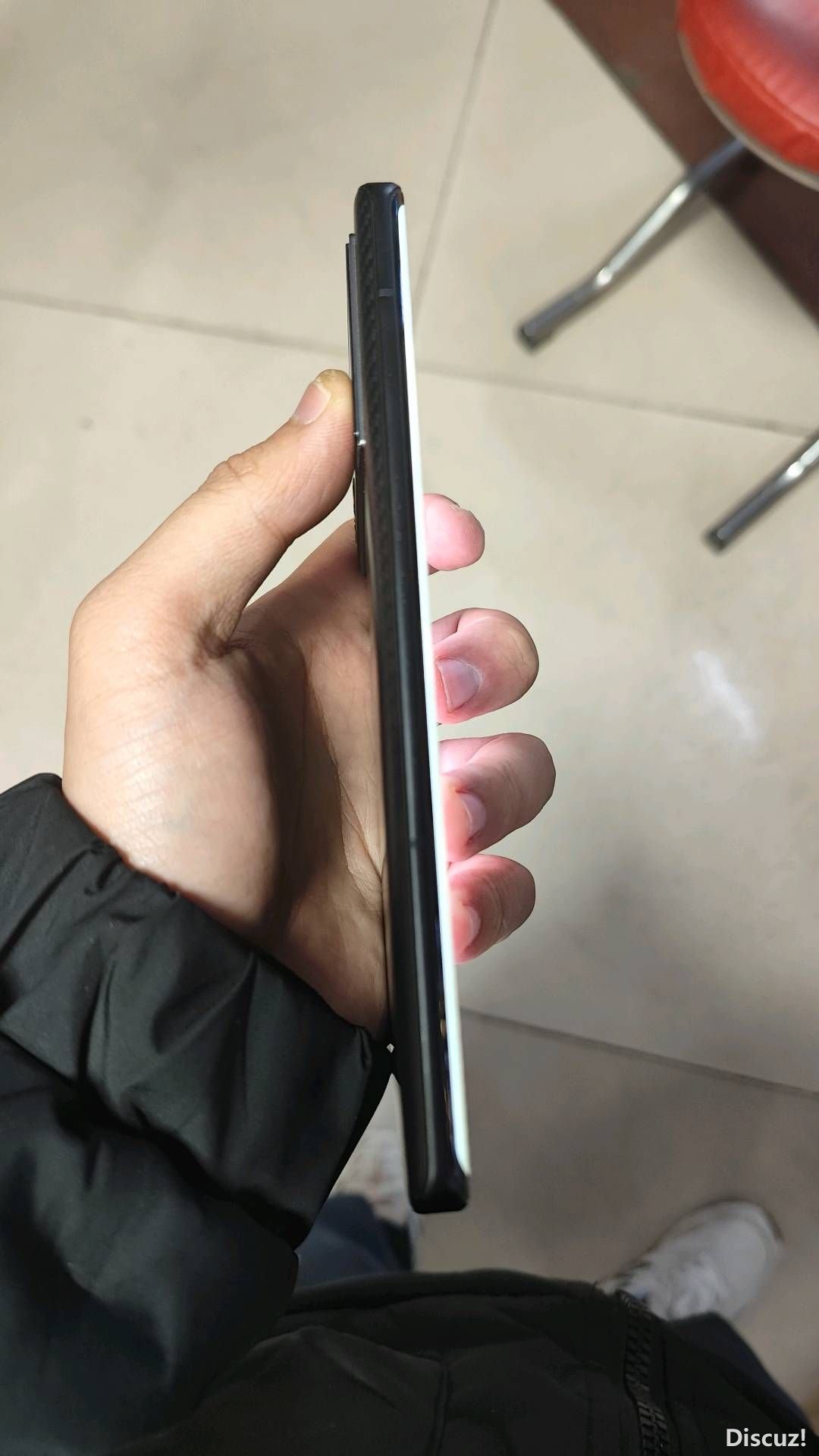 221611y9citxtco60j8jj8.jpg