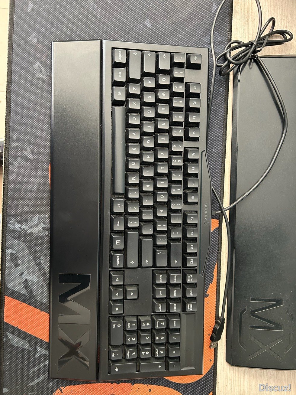 155756tgbsszpo7vutxtop.jpg