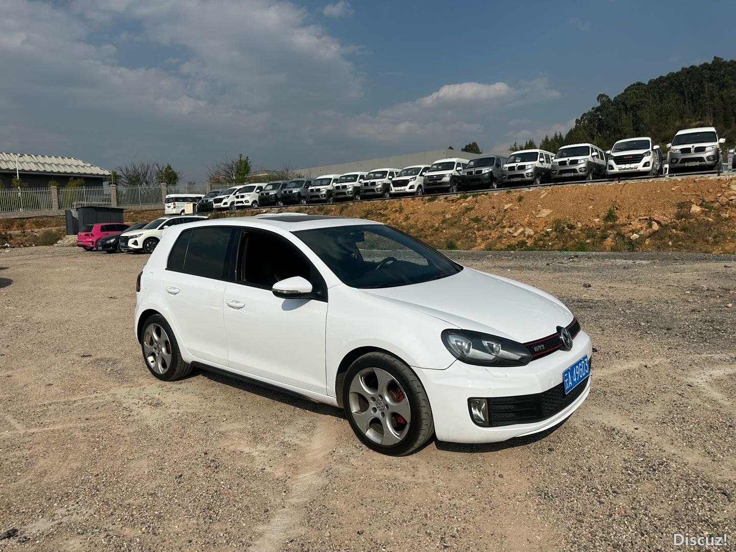 163917vafya9b6fanc94n9.jpg
