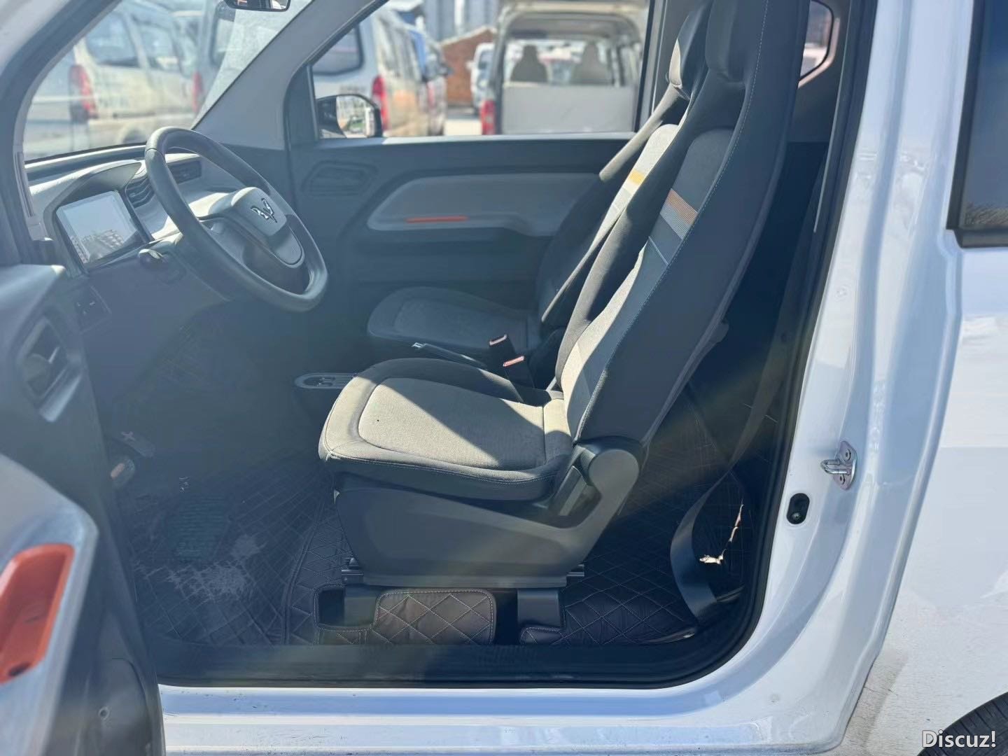 163135nv22uaev1bqihniy.JPG