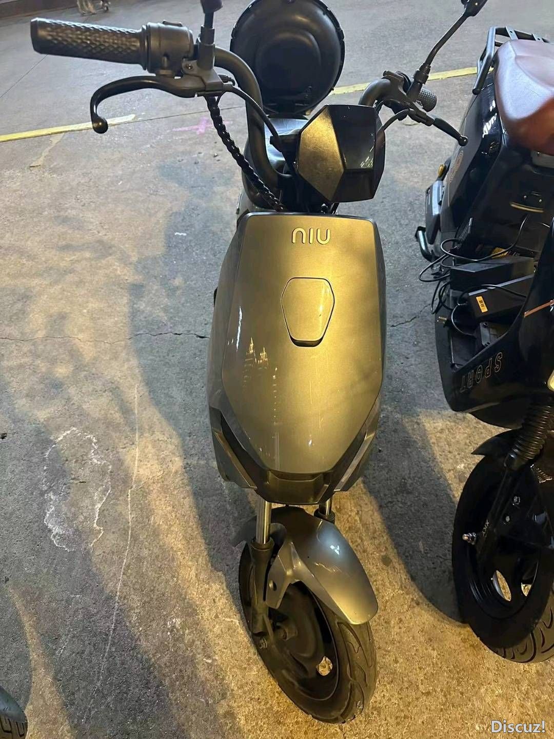 180412xcyv5b9v188ft8zq.jpg