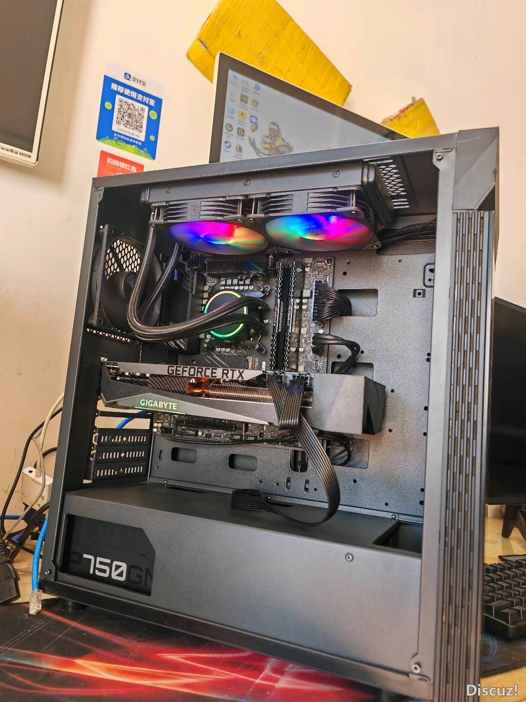 140048zaha4xhxphti6ahi.jpg