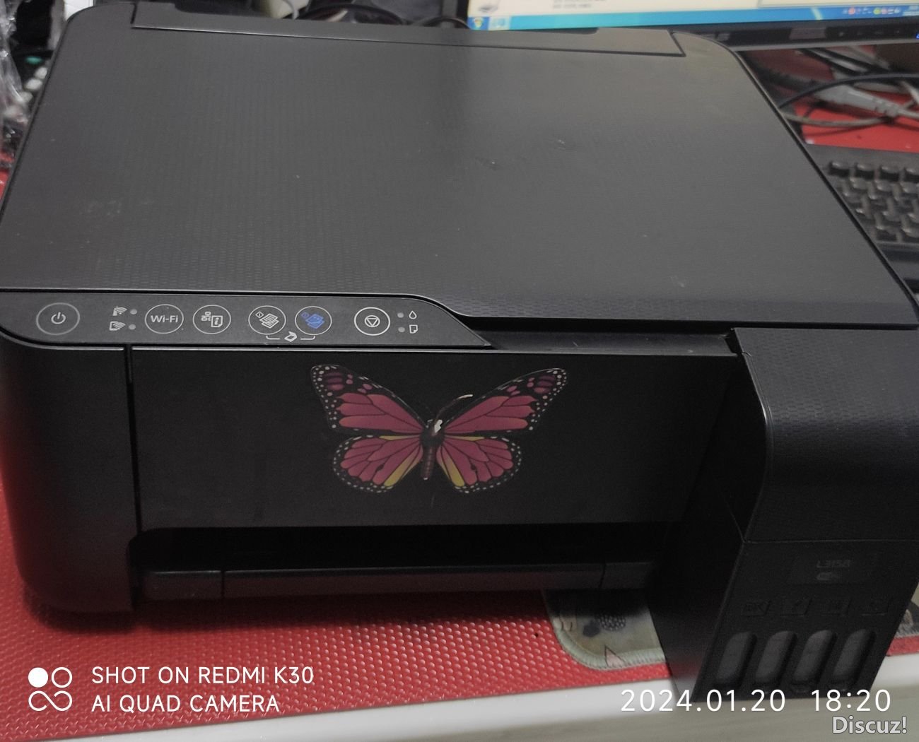 103404m6ep3rrcm6cez299.jpg
