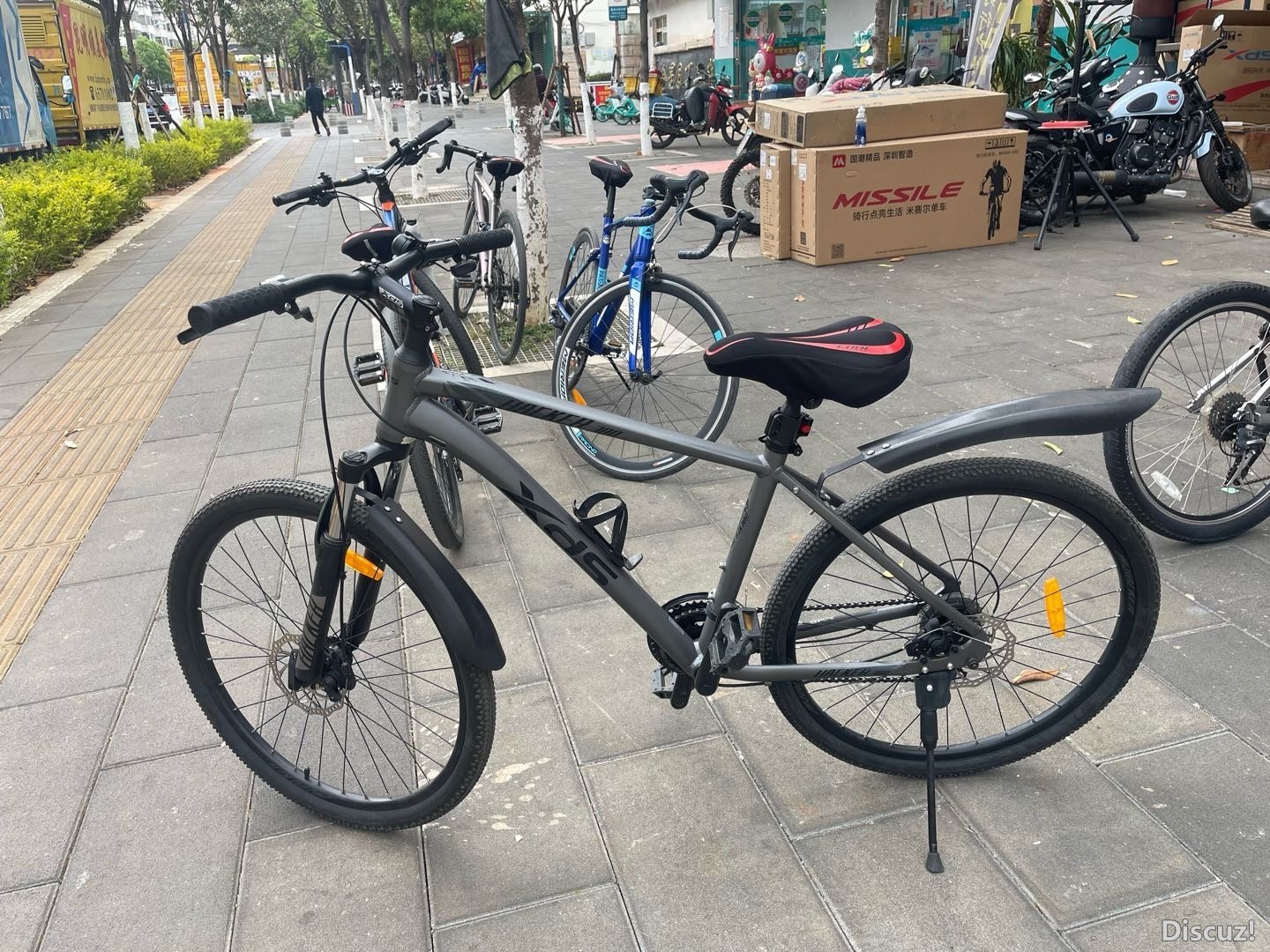 190037q57equ5c7emc5cc5.jpg