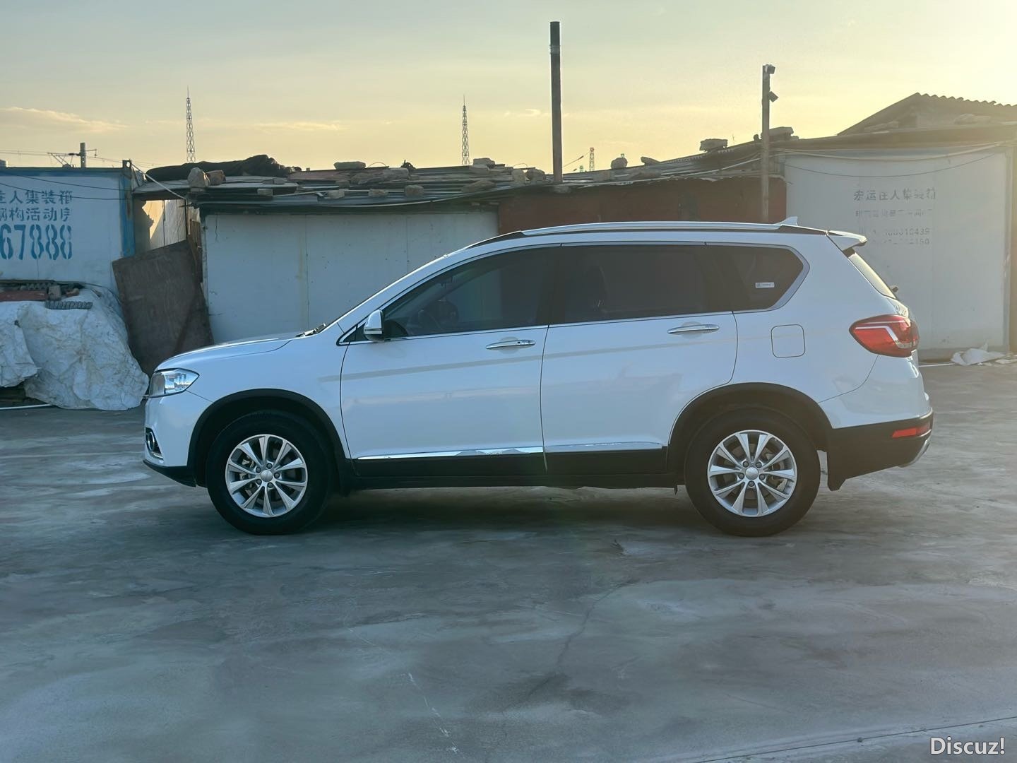 185929v4gbmq3557mmgb78.jpg