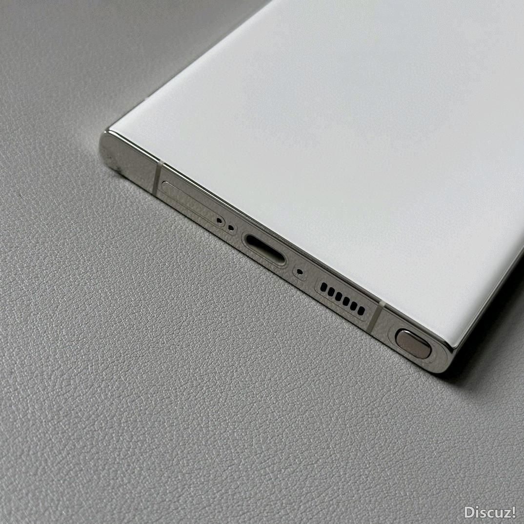 115207tsm1vm8vzorx1o3o.jpg