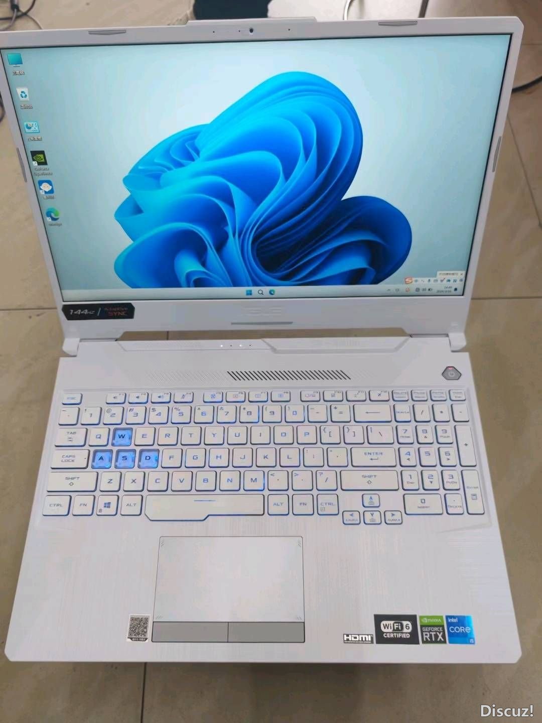 123217nw0fji0zimq812li.jpg