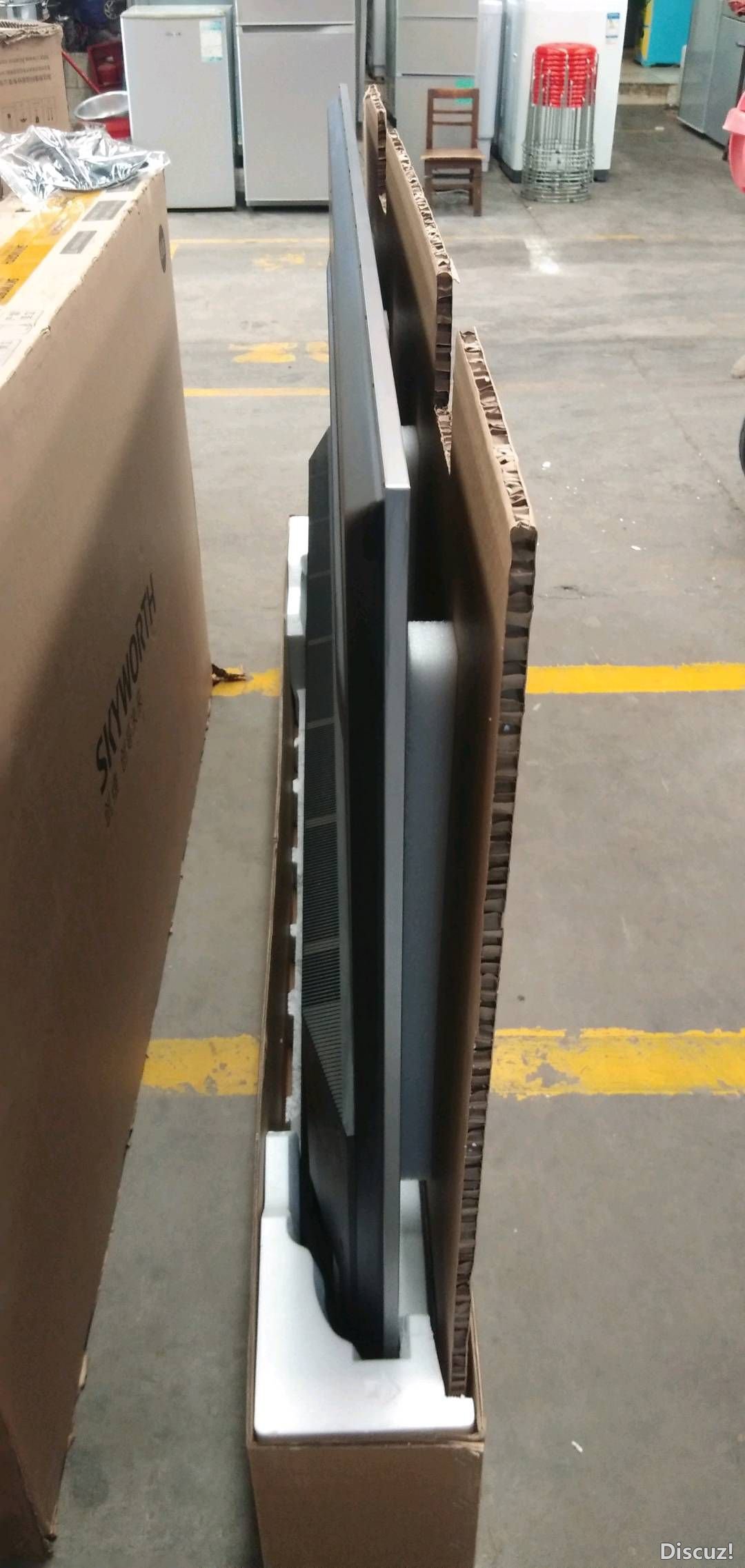 184904ff90h4lfbrh1xag4.jpg