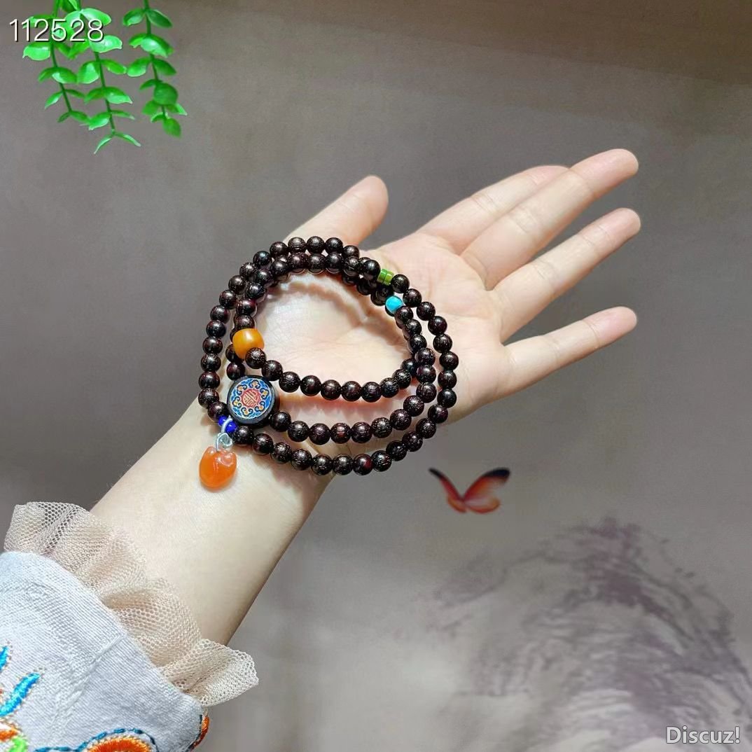 143704o405c0cm37ngm60x.jpg