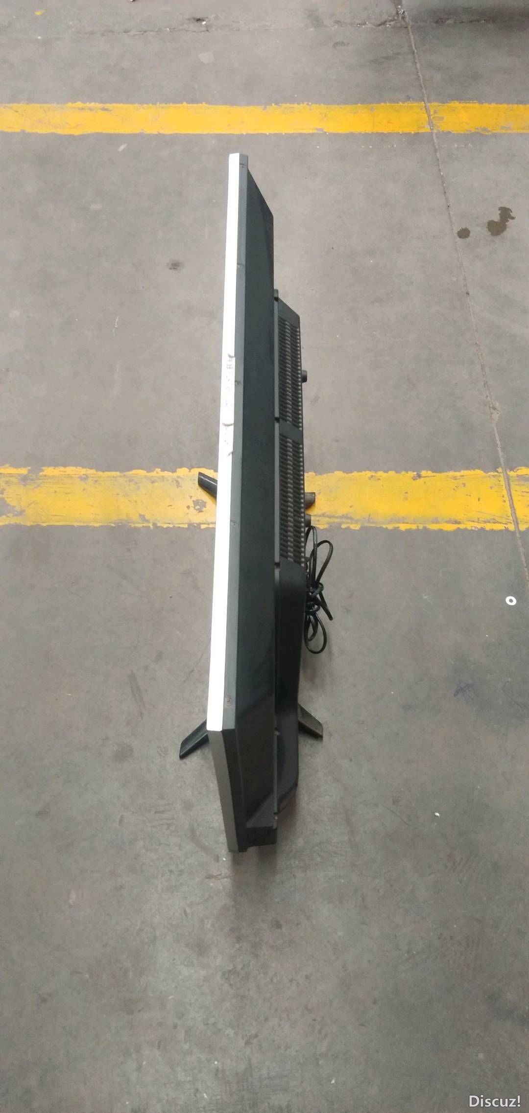 153932uk4cl4l5lhhuahy8.jpg
