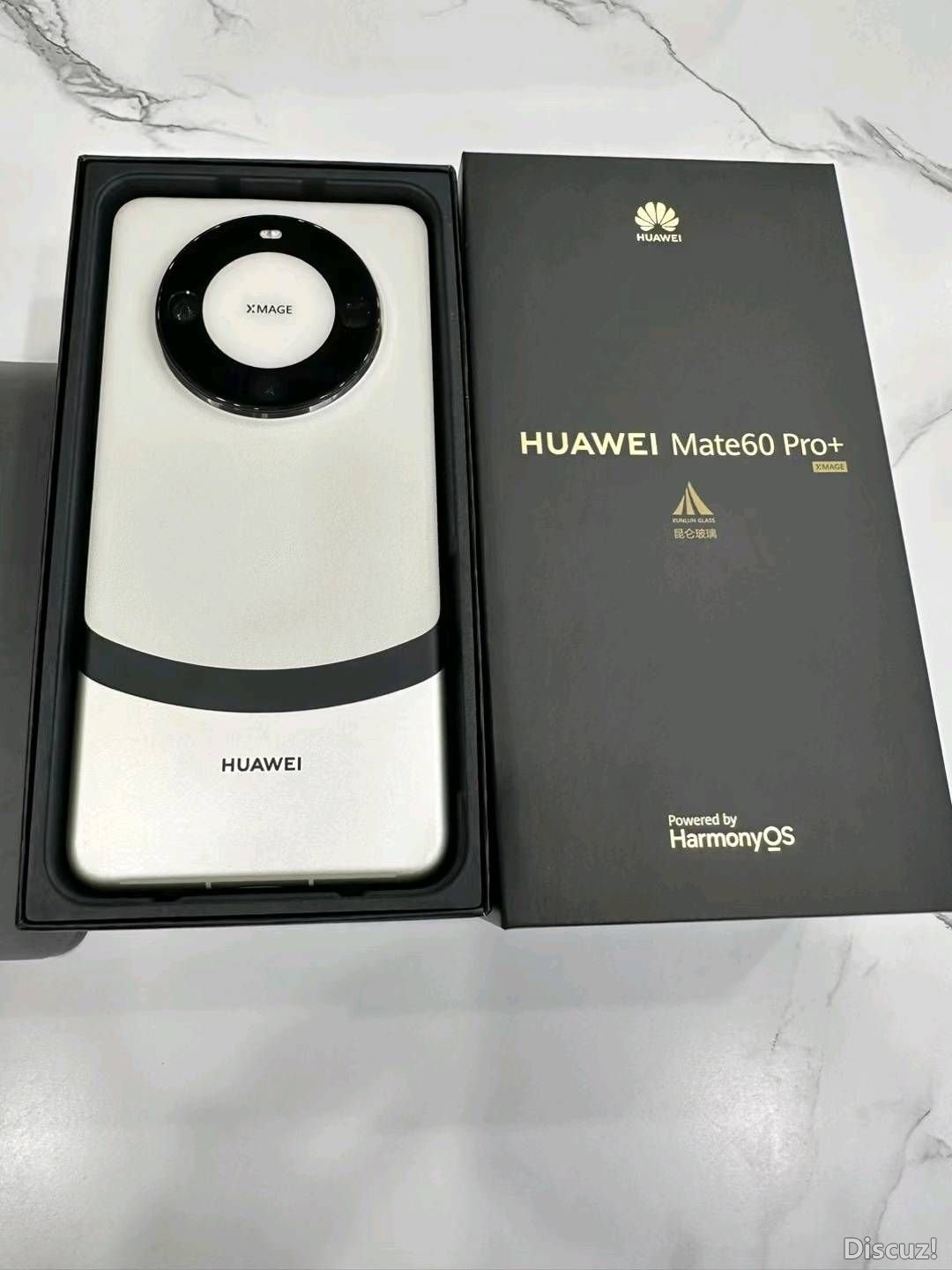 101625tq93ixzkixqf8id9.jpg