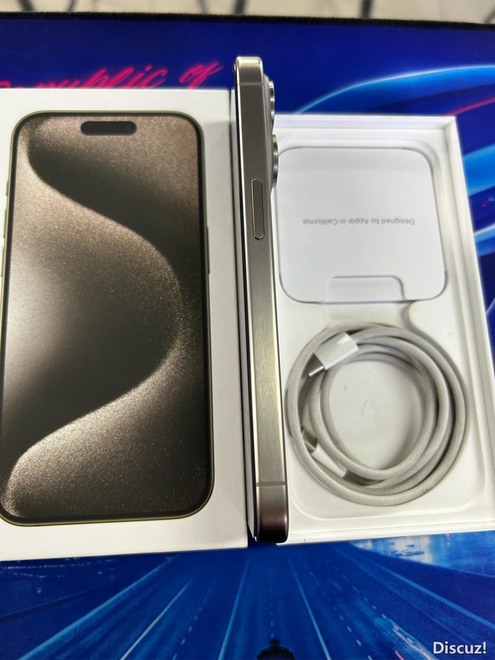 135509k1orzl2u49muvj0m.jpg