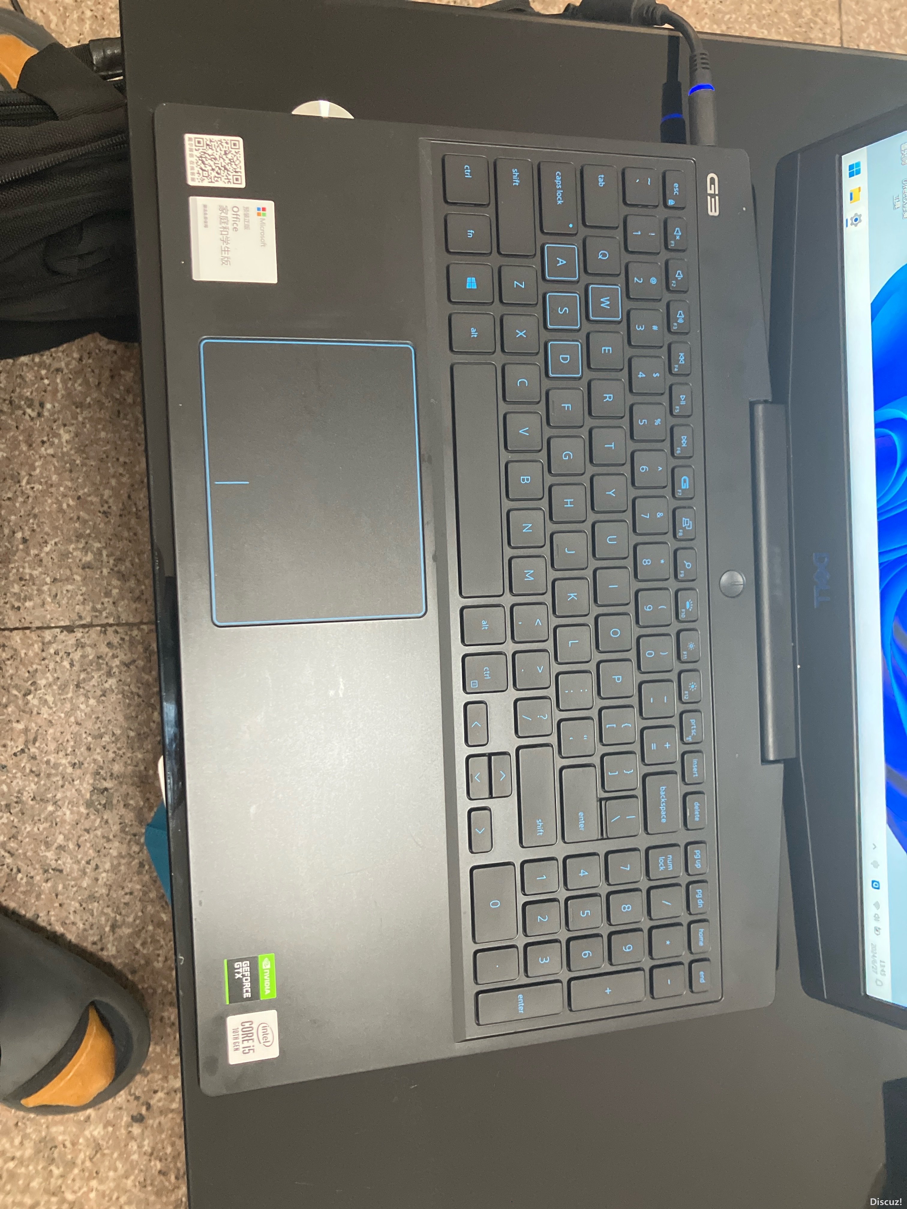 134221h9s4dk9xtdas4jp4.jpg