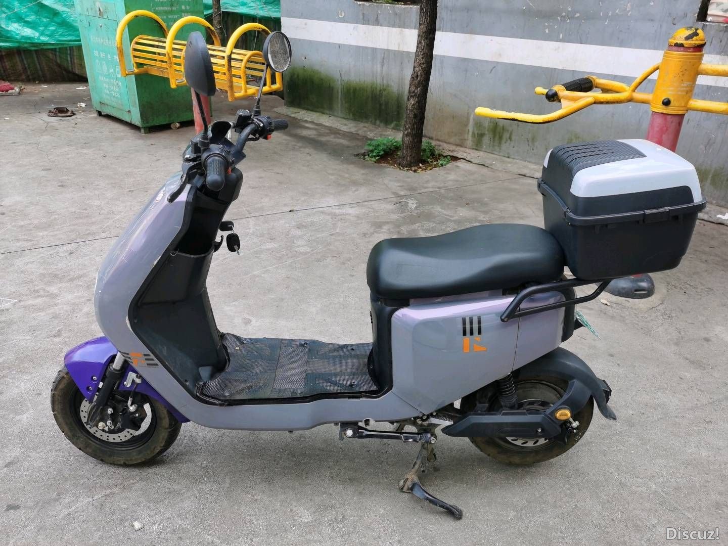 114809melwqb7mwhr8bkk7.jpg