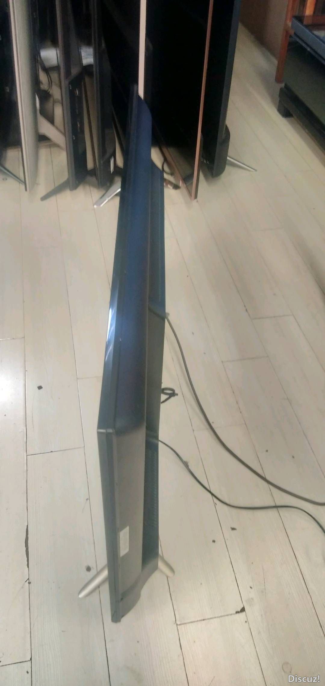 170856rl7rls944t9e3jm4.jpg