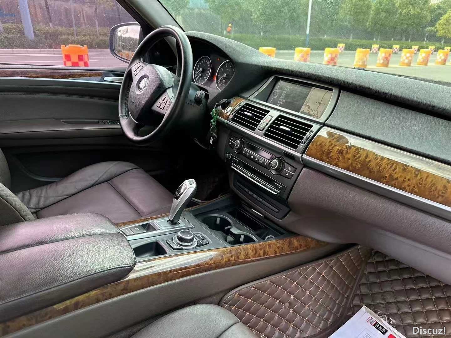 173433qxsnjjqo7bv70ojo.JPG