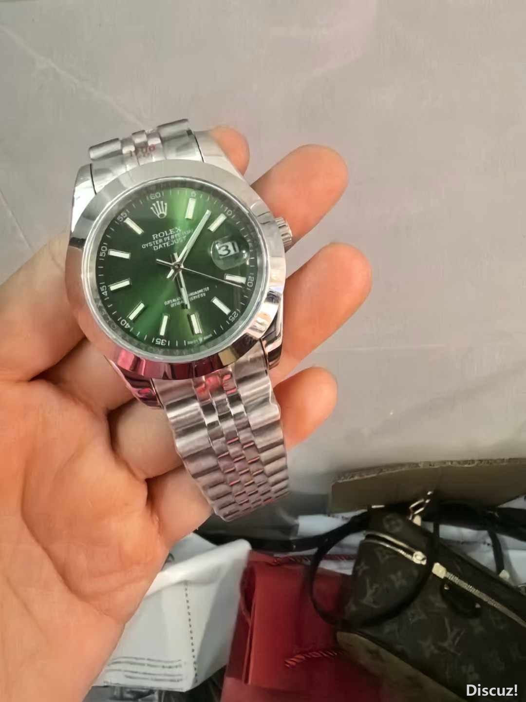 205209z8e68eao5ae1osj4.JPG
