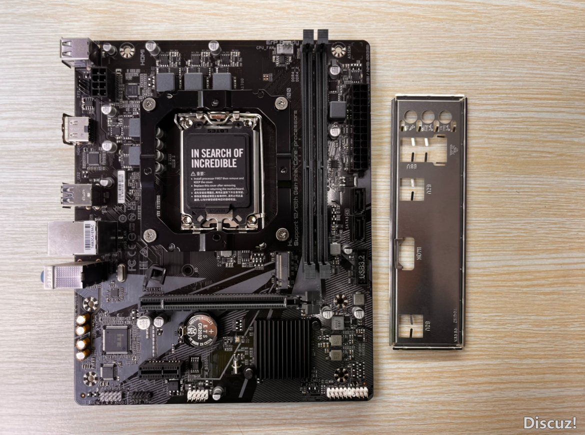 技嘉H610M K DDR4