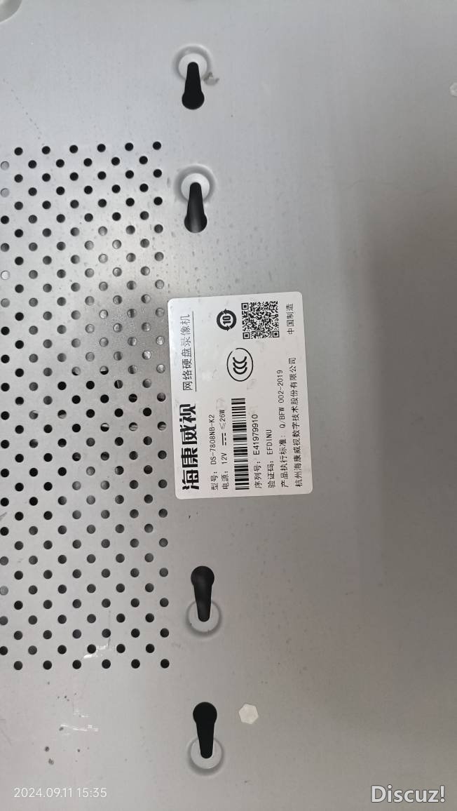 153603lyig5bb0w30jf050.jpg