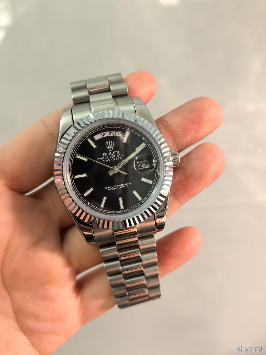 184108e00mwr5c9e3re57s.JPG