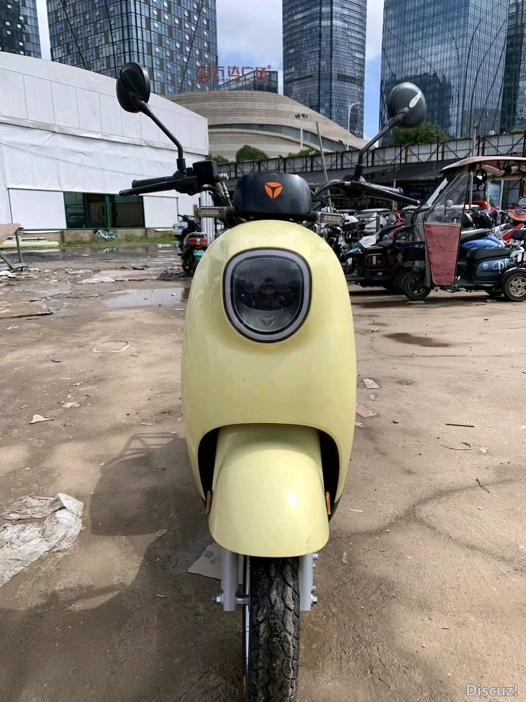131858eagi2bidisi8i2fo.jpg