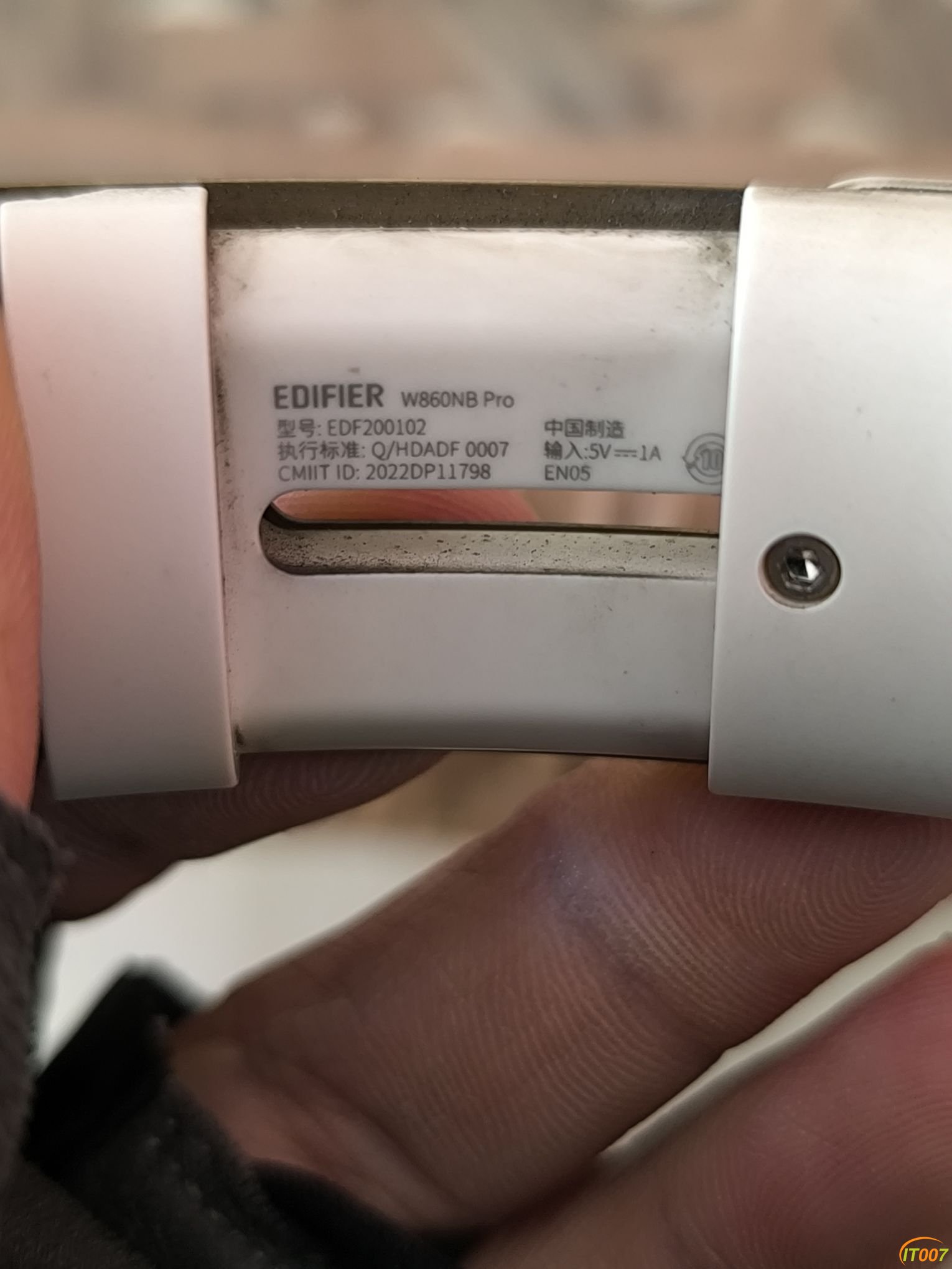 114327jsg2vgp6rpghr4gp.jpg