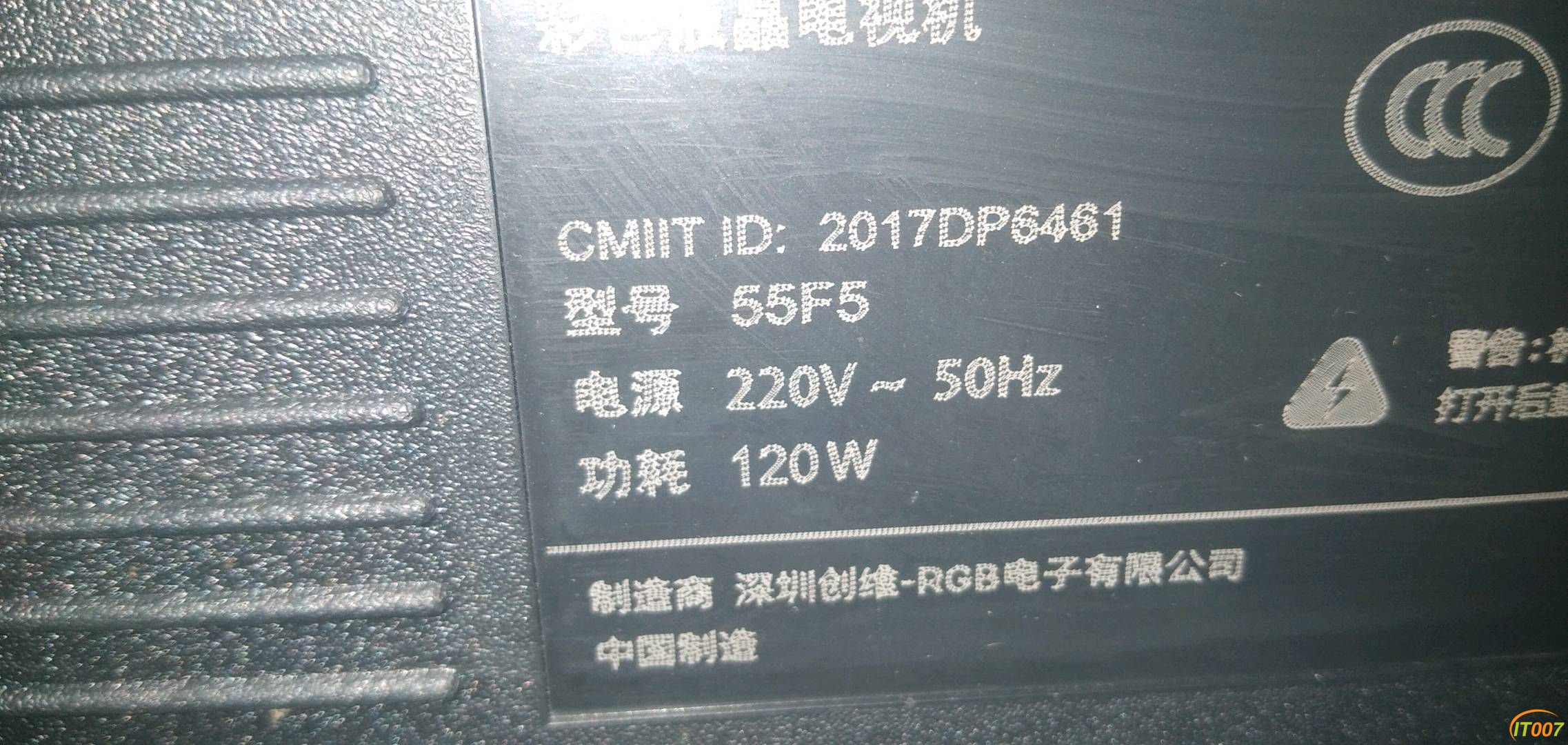 185230idl3jf5lm6mf315y.jpg