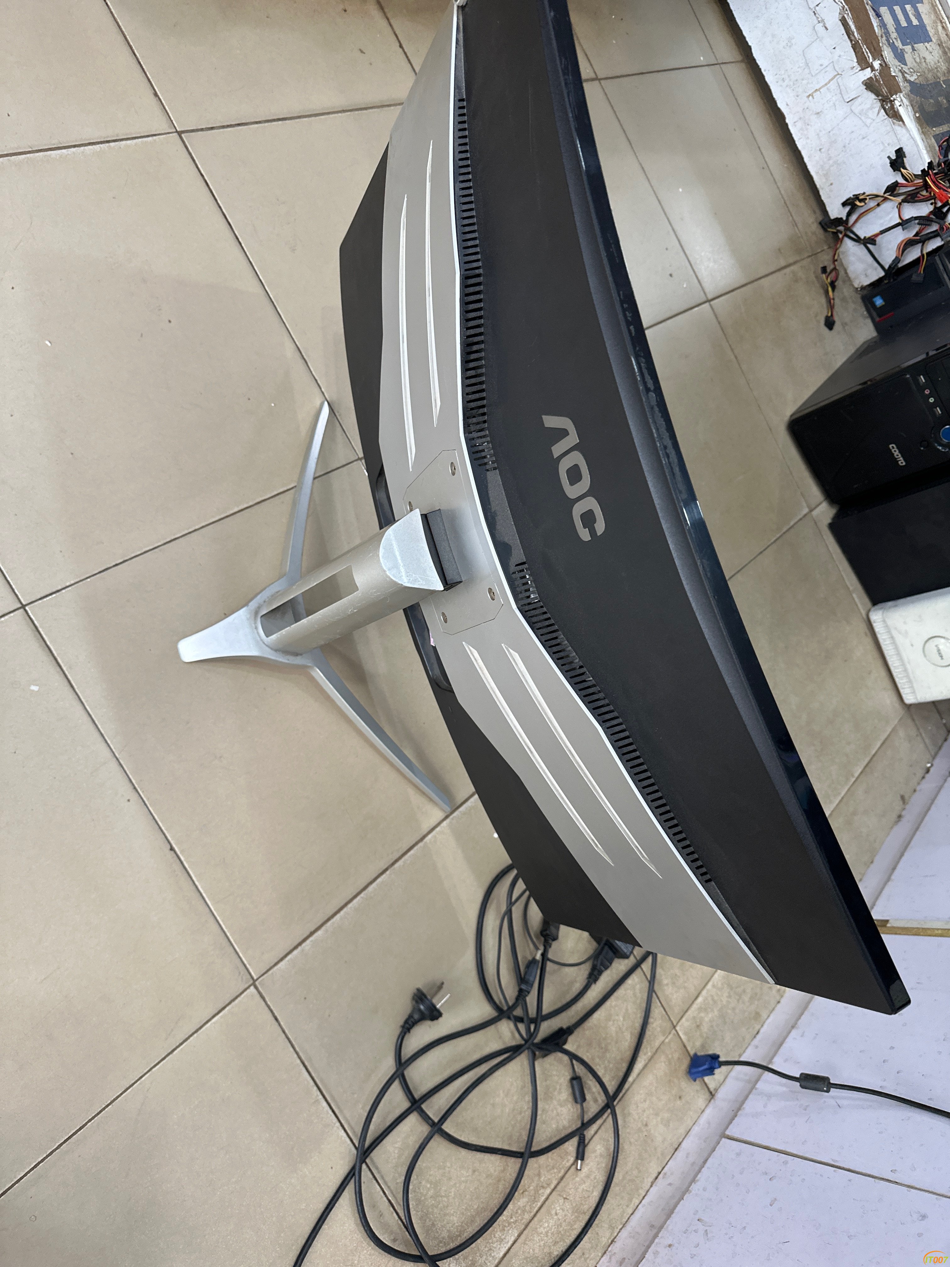 131248fajne0sqqfasc9tx.jpg