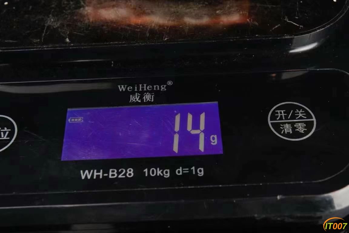 212152vty2ljq2qxh2lnqj.jpg