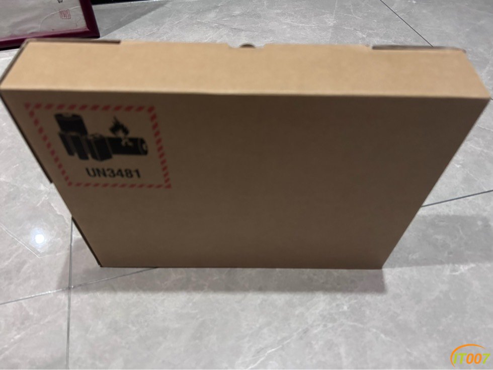 112957jl13u6hfj316utk6.jpg