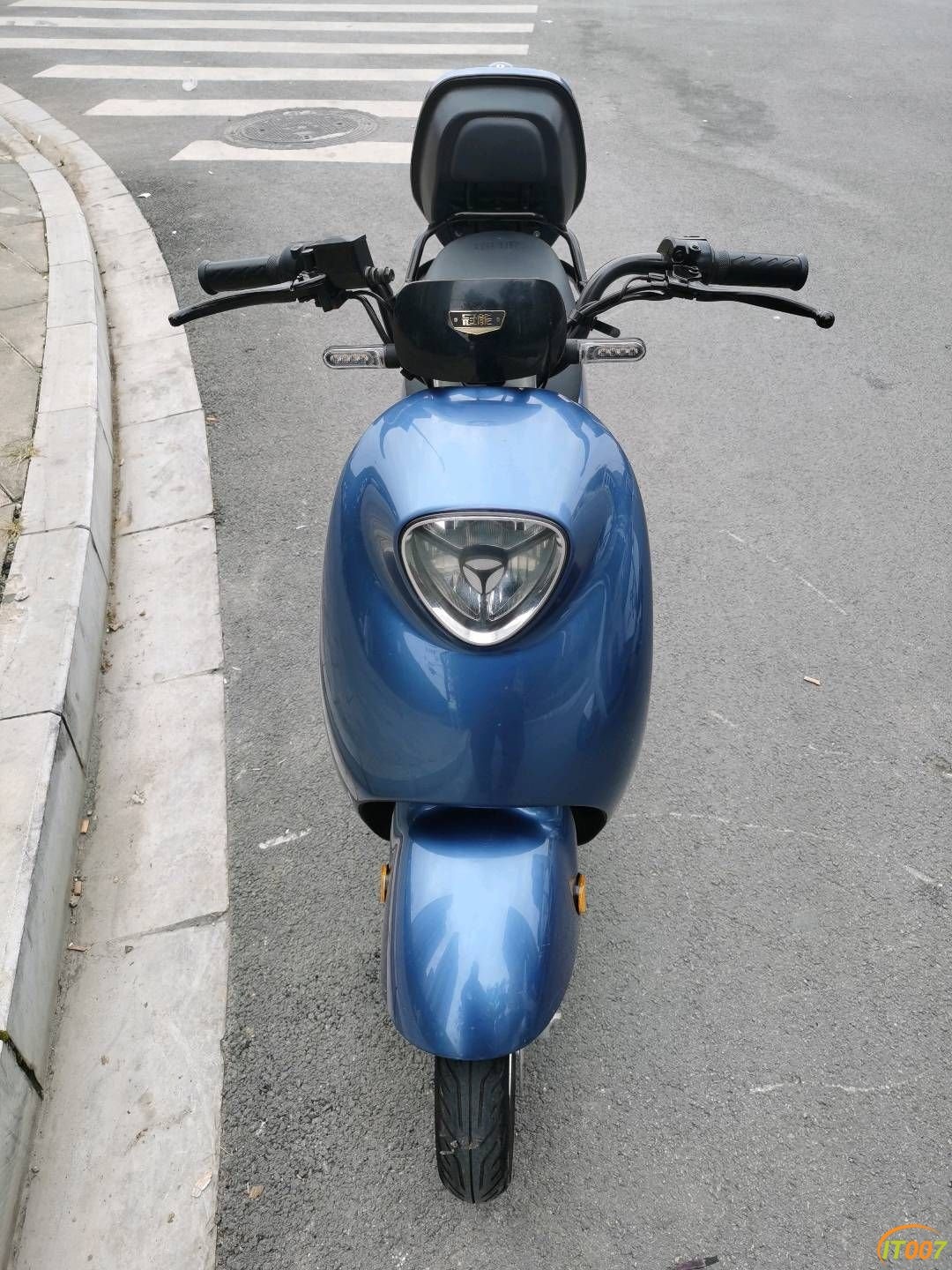 201341heem0xemtxd8808e.jpg