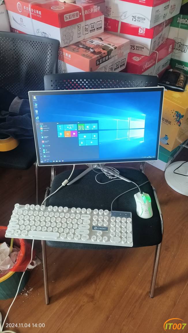 190938b8ospg0azw2vk2ao.jpg