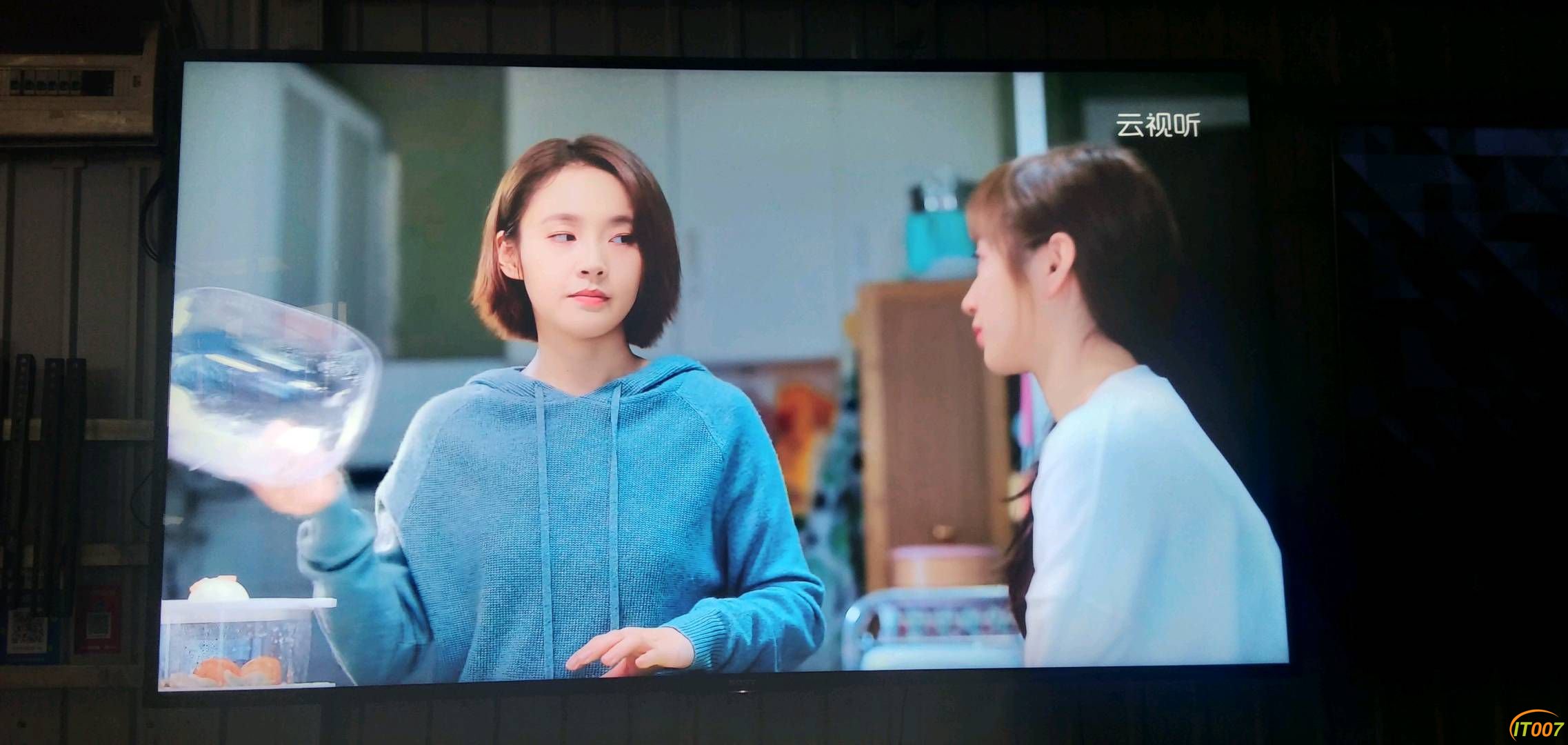 161524lvztba8bj58jmmv9.jpg