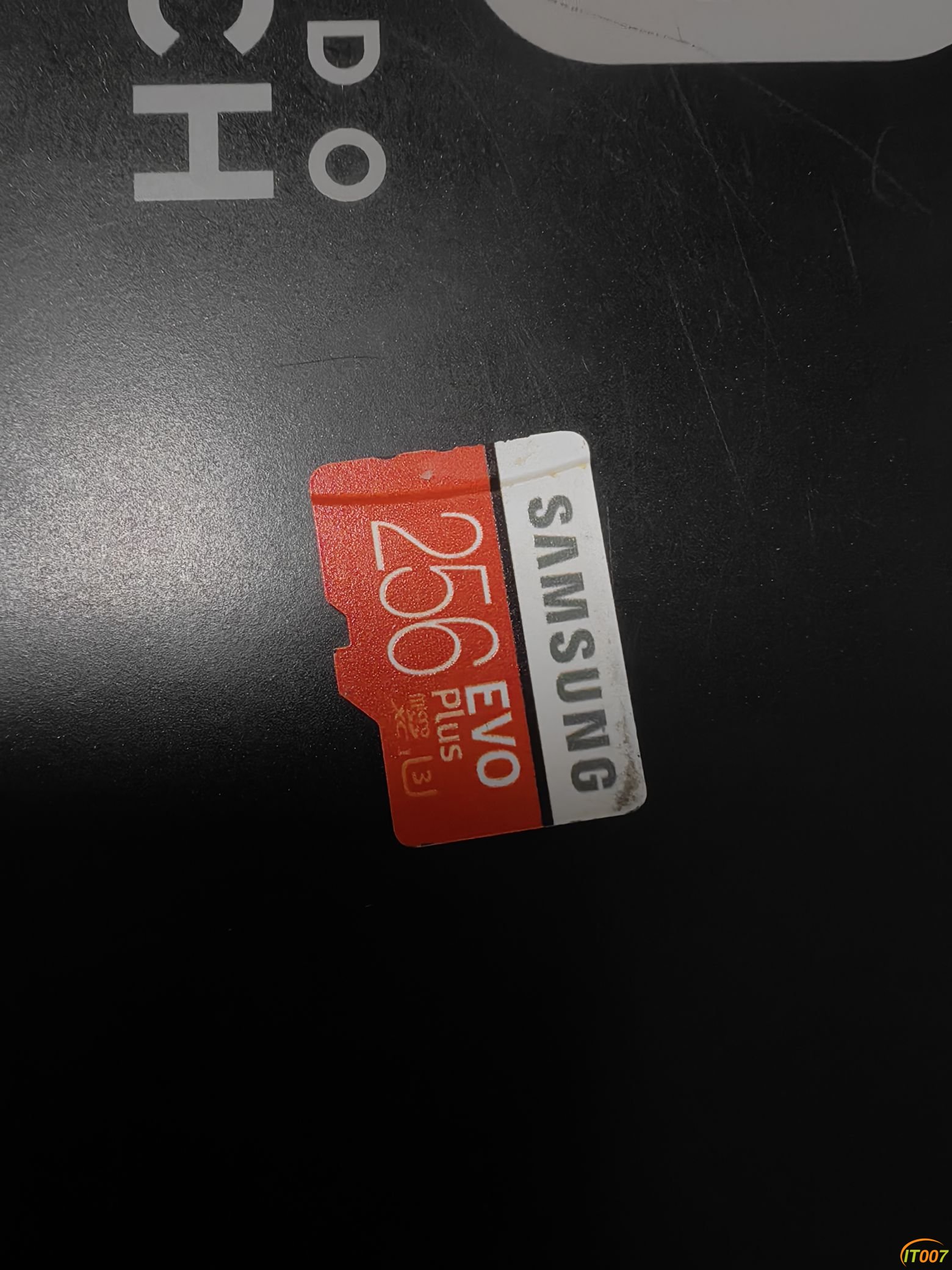 070336dwjv0ylgt99tl0h5.jpg